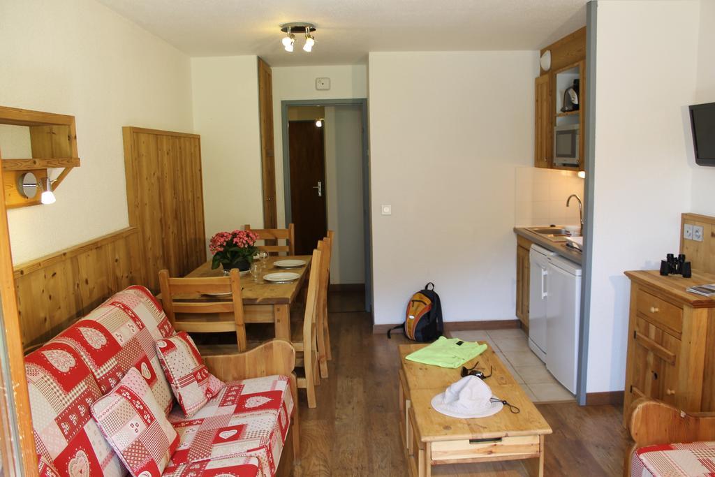 Residence Grand Bois Cles Blanches La Tania ภายนอก รูปภาพ